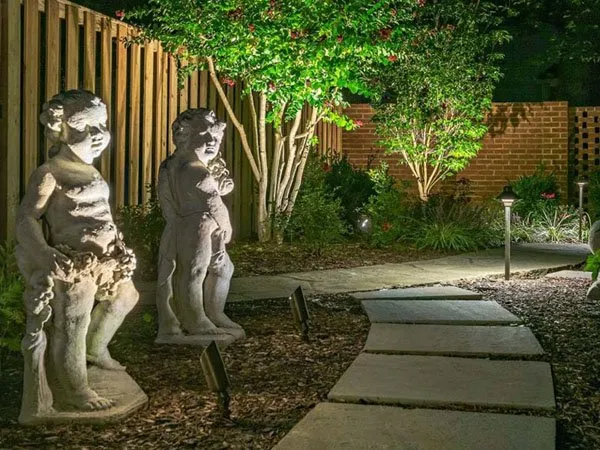 Landscape Lighting & Landscape Lights